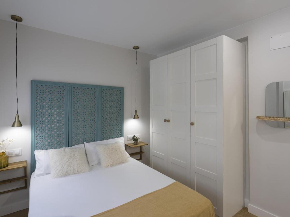 סביליה Beautiful Blue Triana Apartment מראה חיצוני תמונה