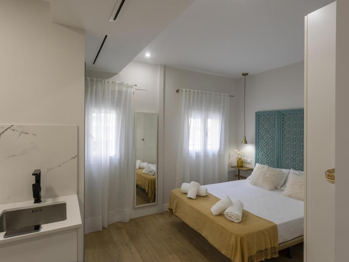סביליה Beautiful Blue Triana Apartment מראה חיצוני תמונה