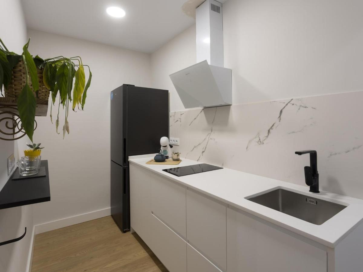 סביליה Beautiful Blue Triana Apartment מראה חיצוני תמונה